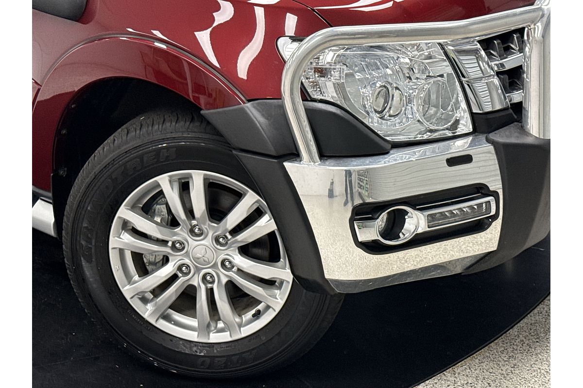 2021 Mitsubishi Pajero Exceed NX