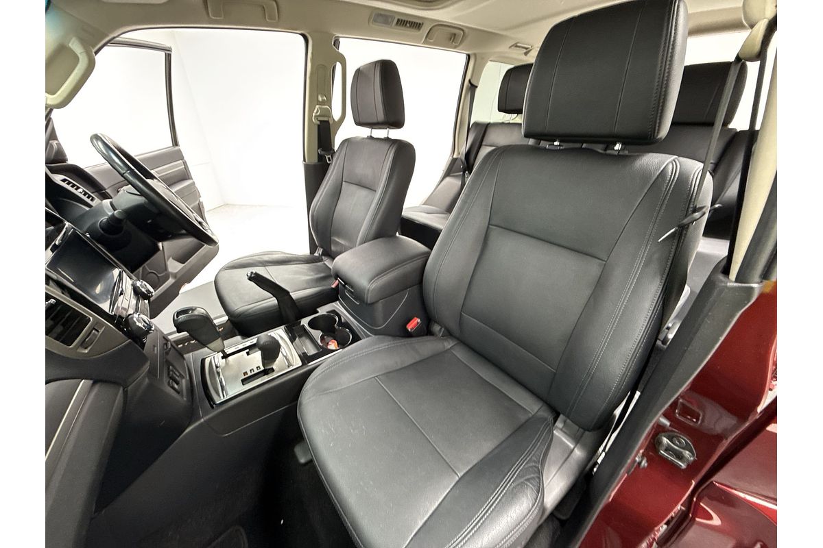 2021 Mitsubishi Pajero Exceed NX