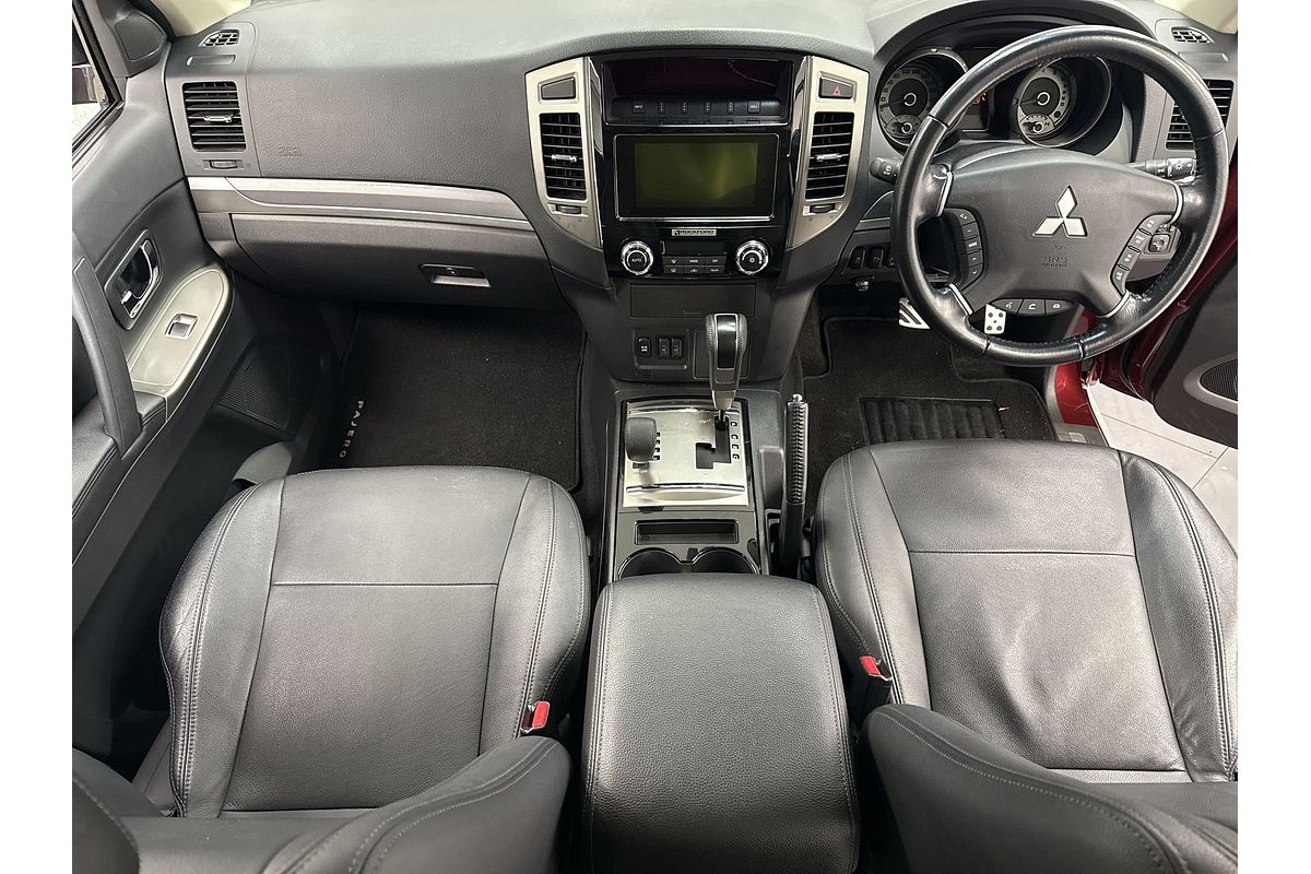 2021 Mitsubishi Pajero Exceed NX