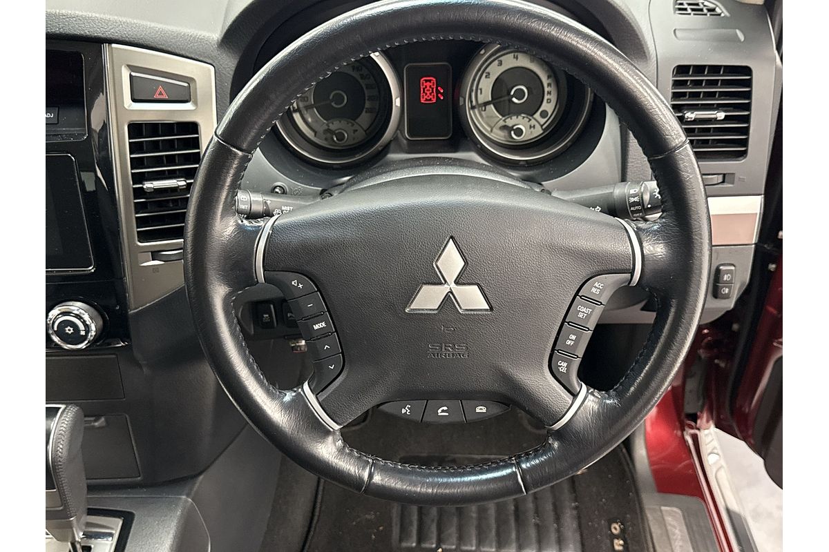 2021 Mitsubishi Pajero Exceed NX