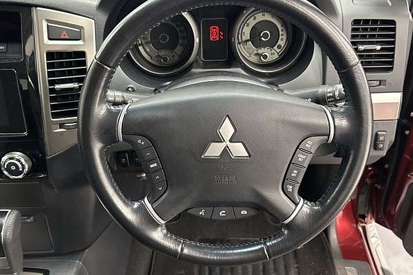 2021 Mitsubishi Pajero Exceed NX