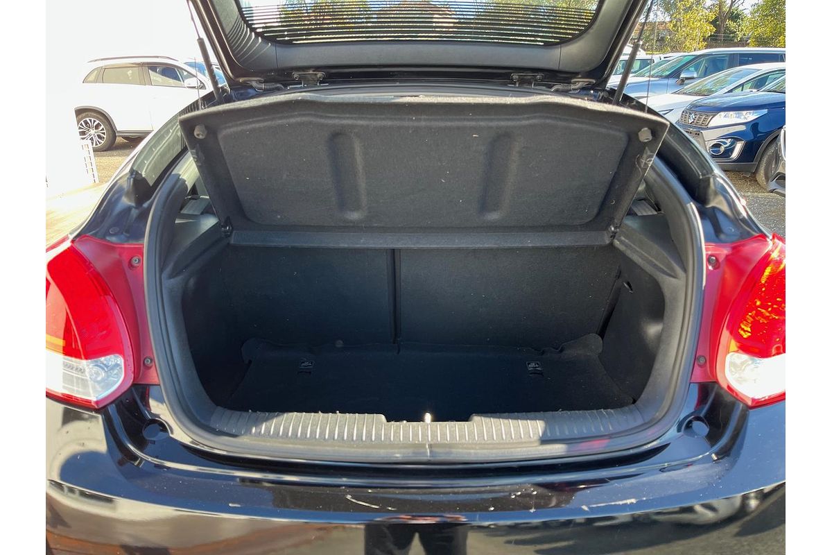 2012 Hyundai Veloster SR Turbo FS2