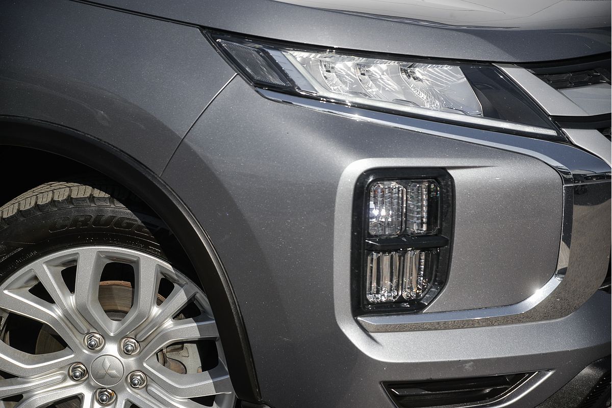 2022 Mitsubishi ASX ES XD