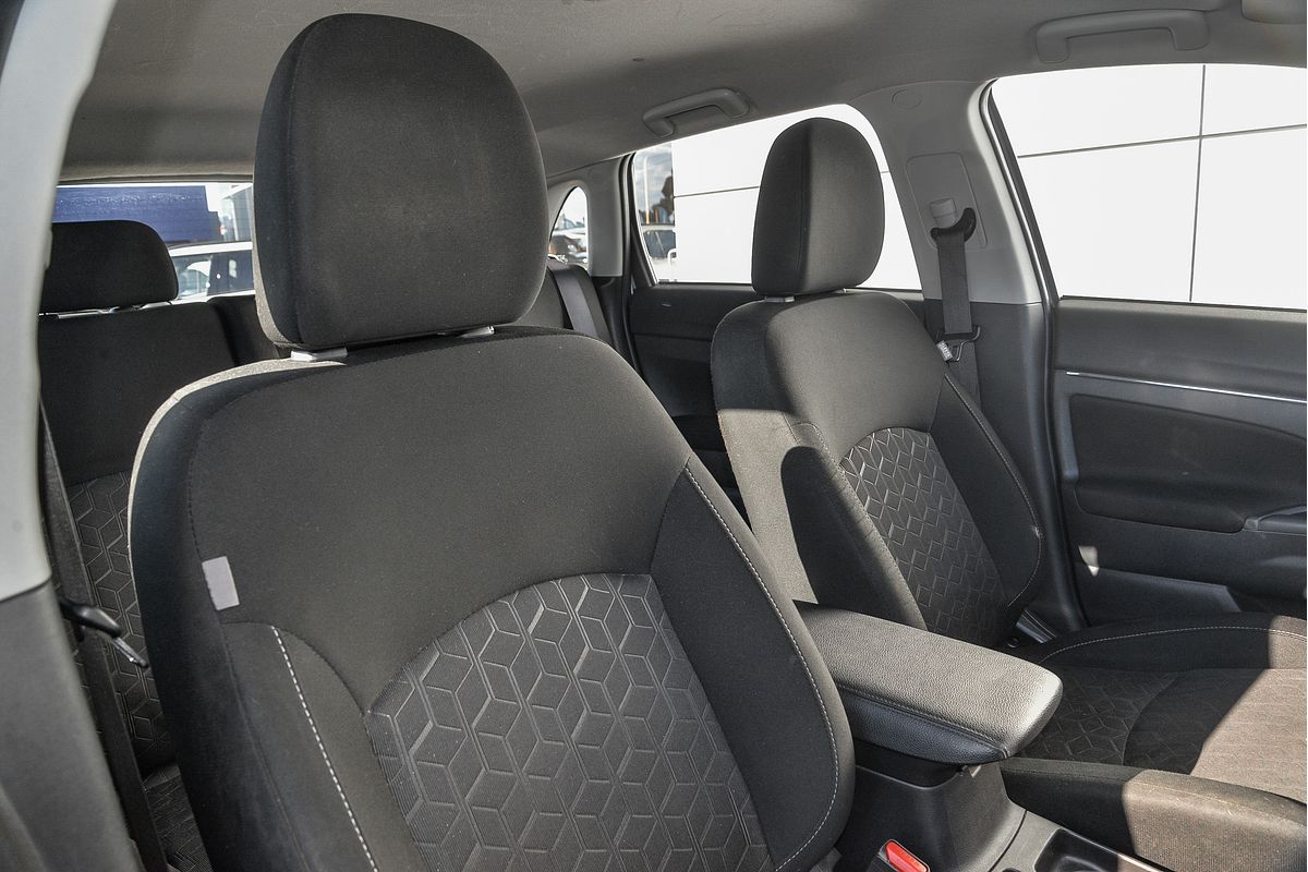 2022 Mitsubishi ASX ES XD