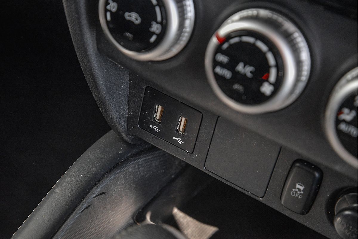 2022 Mitsubishi ASX ES XD