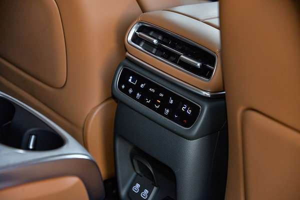 2024 Genesis GV80 3.5T AWD JX.V4