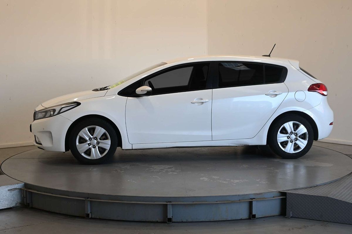 2016 Kia Cerato S YD