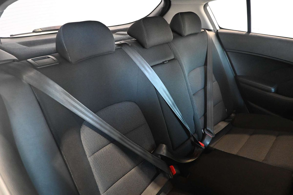 2016 Kia Cerato S YD