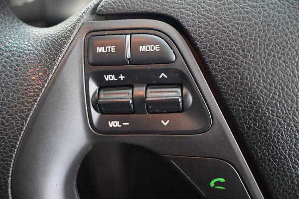 2016 Kia Cerato S YD
