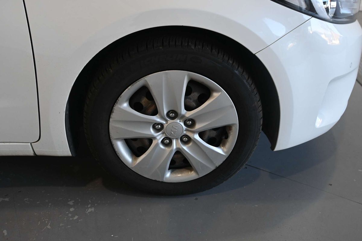 2016 Kia Cerato S YD