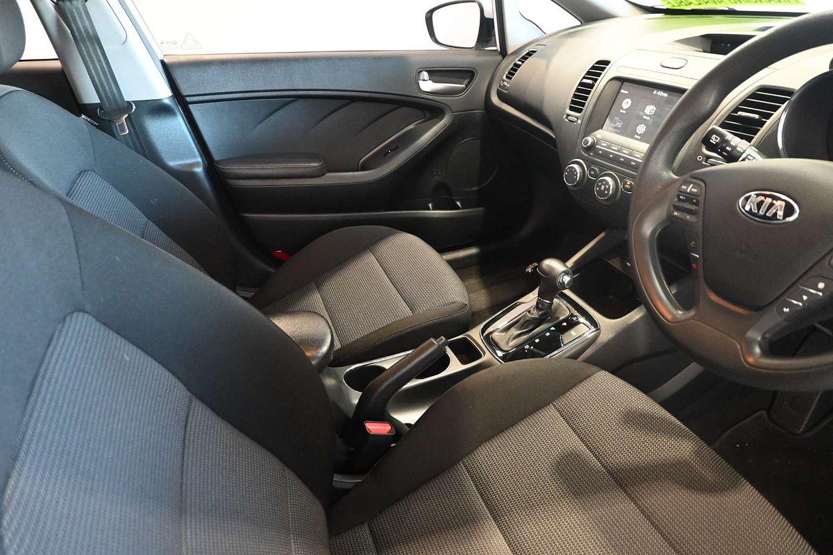 2016 Kia Cerato S YD