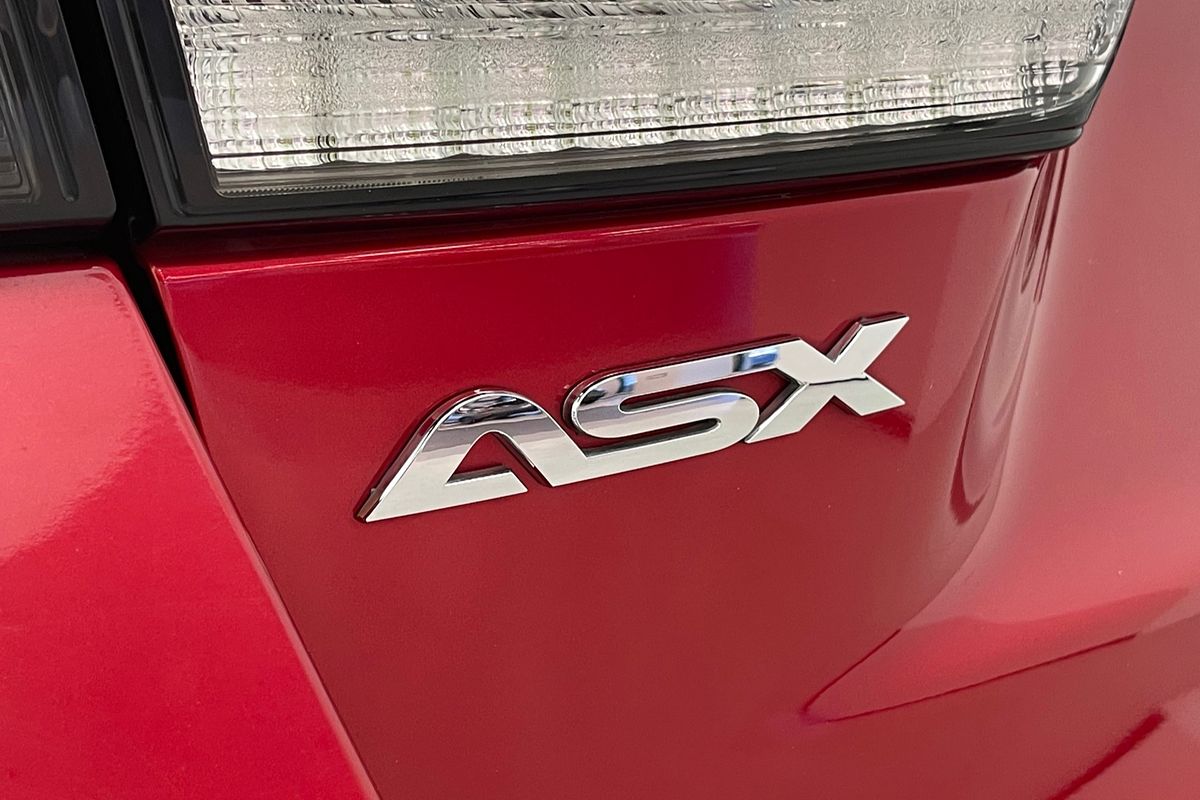 2020 Mitsubishi ASX ES XD