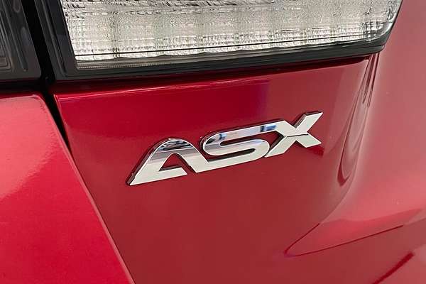 2020 Mitsubishi ASX ES XD