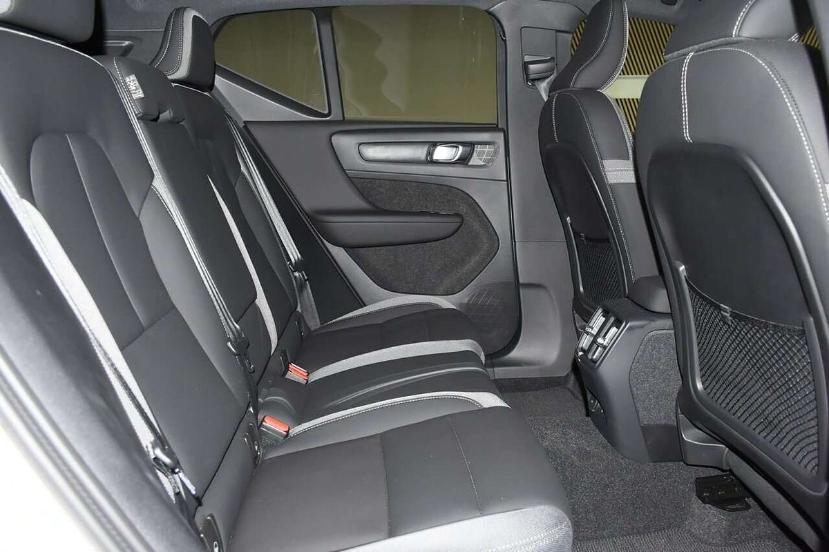 2024 Volvo XC40 Recharge Twin Pure Electric