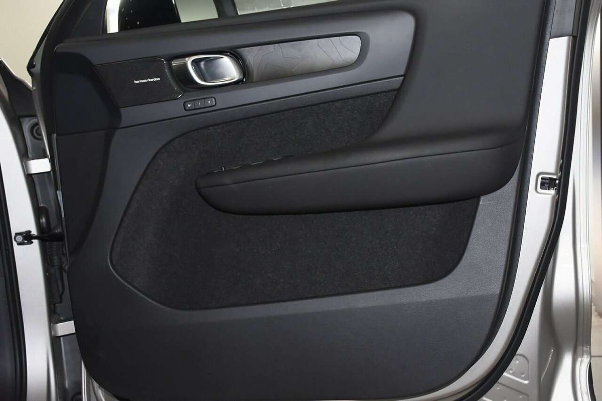 2024 Volvo XC40 Recharge Twin Pure Electric