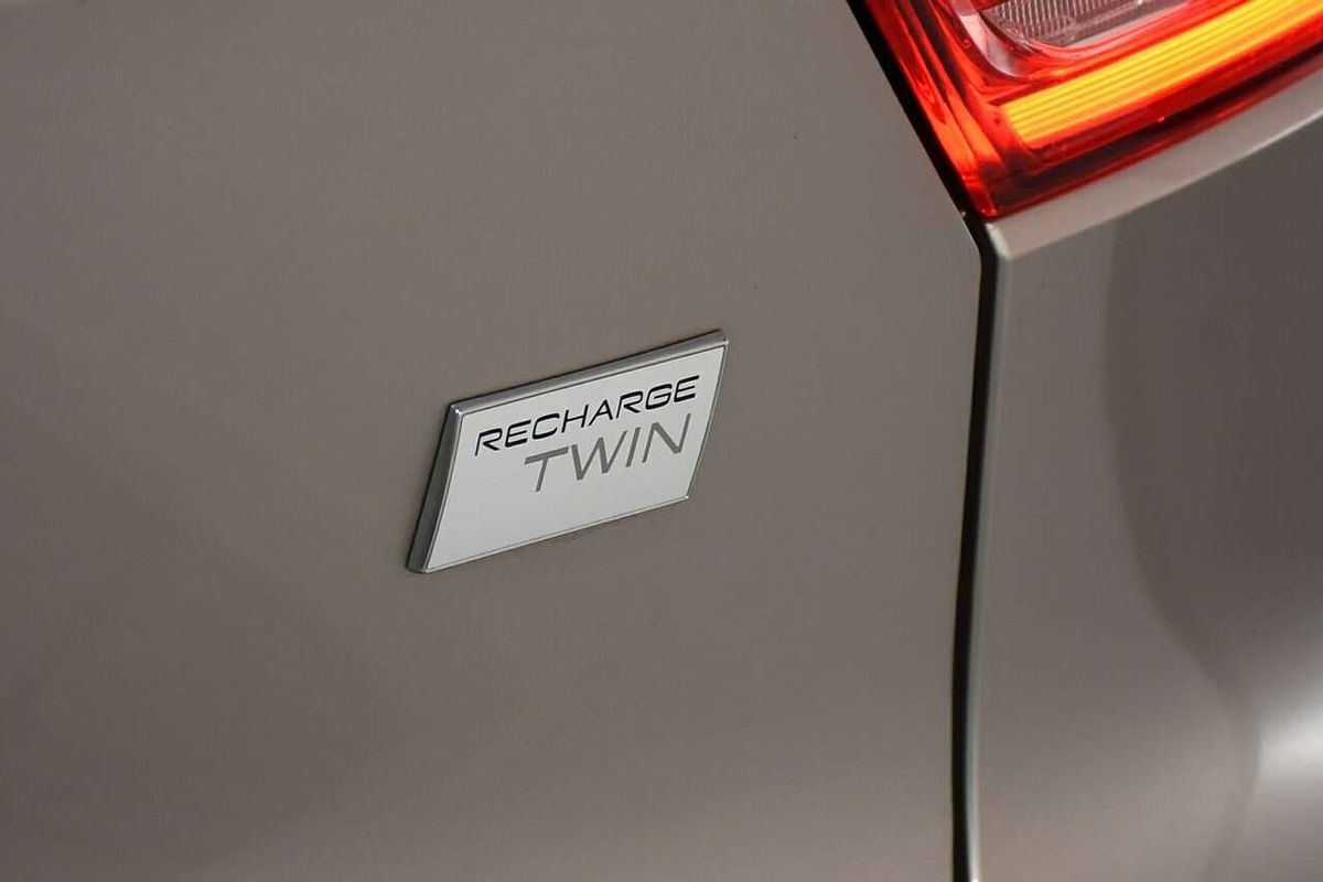 2024 Volvo XC40 Recharge Twin Pure Electric
