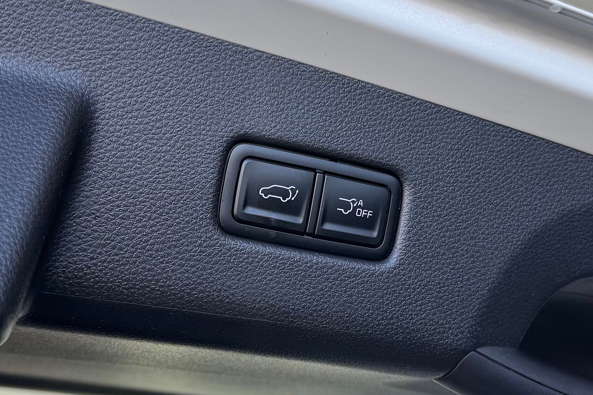 2022 Kia Carnival SLi KA4