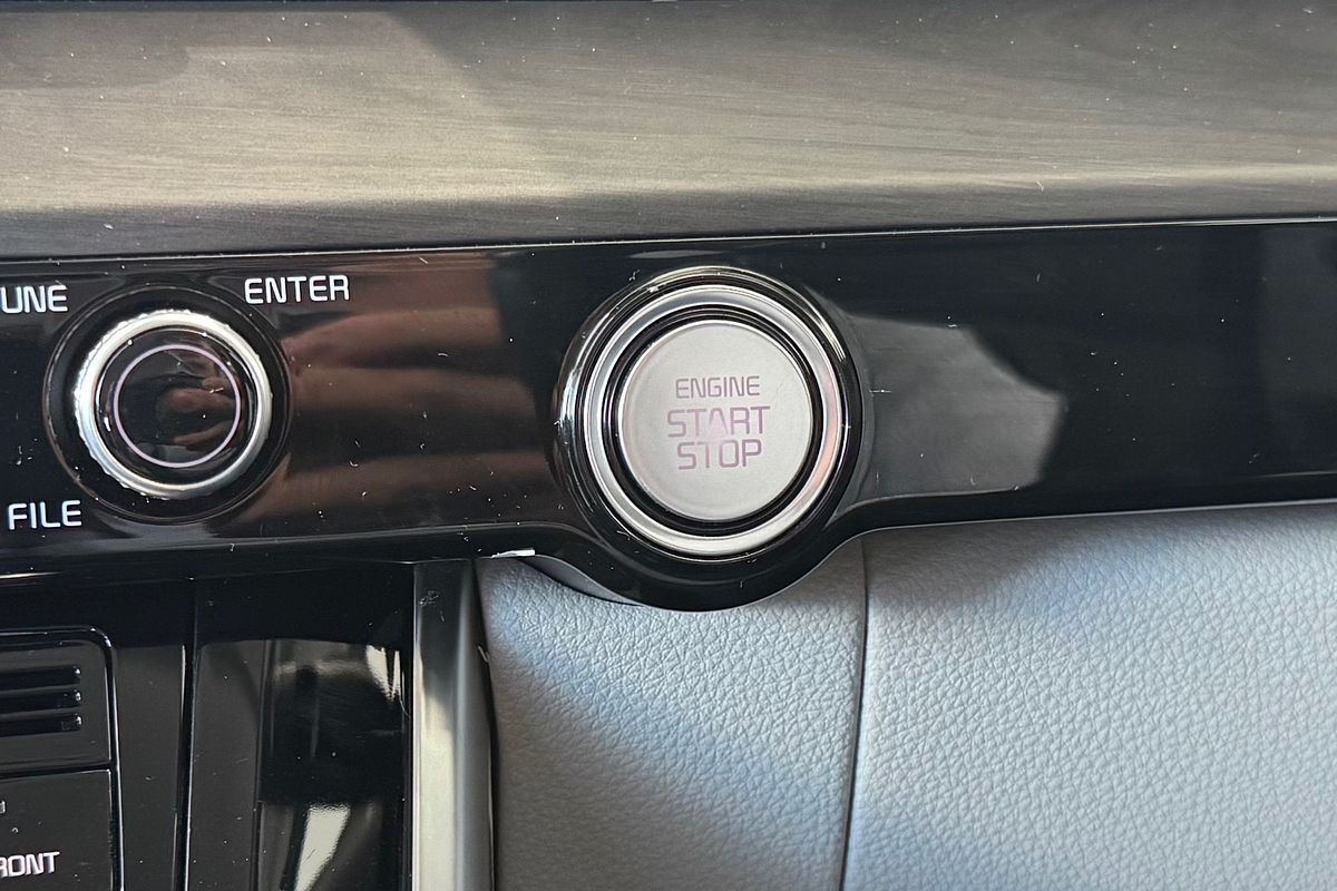 2022 Kia Carnival SLi KA4