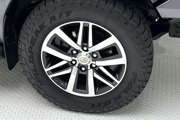2019 Toyota Hilux SR5 GUN126R 4X4