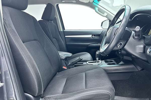 2019 Toyota Hilux SR5 GUN126R 4X4