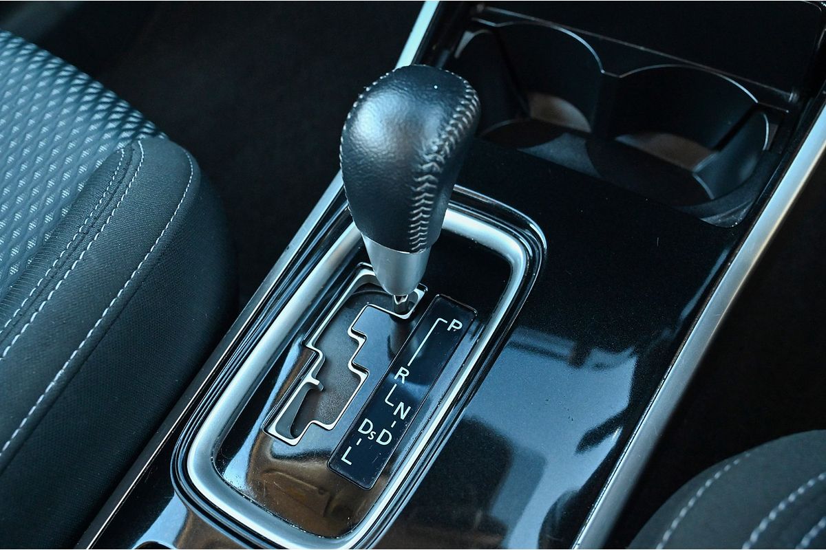 2021 Mitsubishi Outlander ES ZL