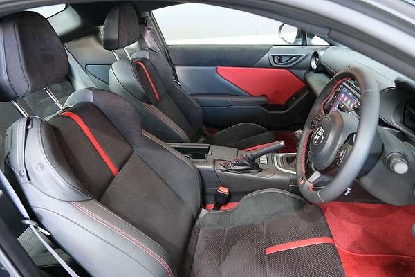 2024 Toyota GR86 GTS ZN8