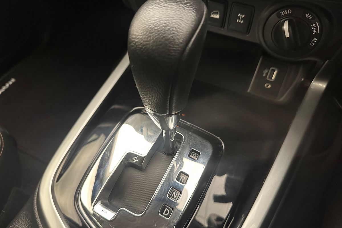 2023 Nissan Navara ST-X D23 4X4