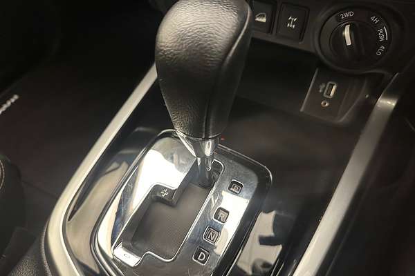 2023 Nissan Navara ST-X D23 4X4