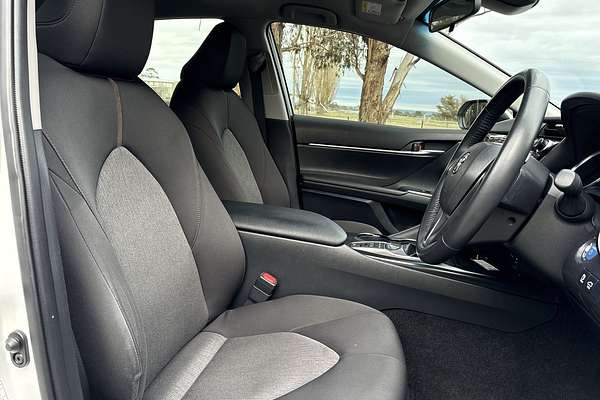 2020 Toyota Camry Ascent Sport AXVH71R