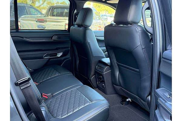 2025 Ford Everest Platinum 3.0L