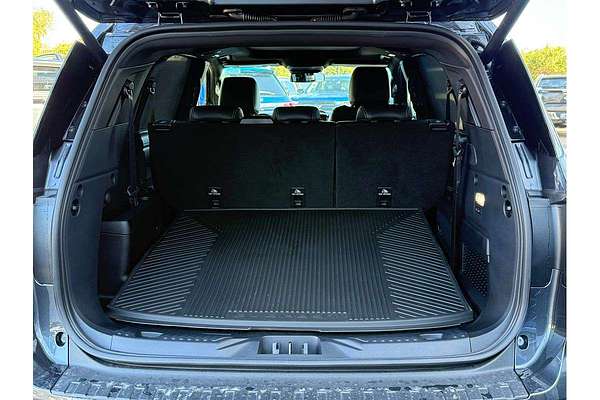 2025 Ford Everest Platinum 3.0L