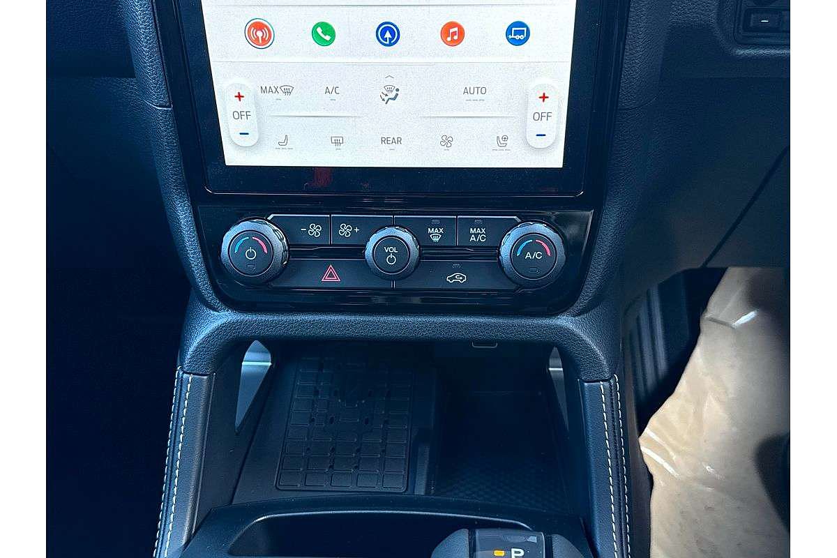 2025 Ford Everest Platinum 3.0L