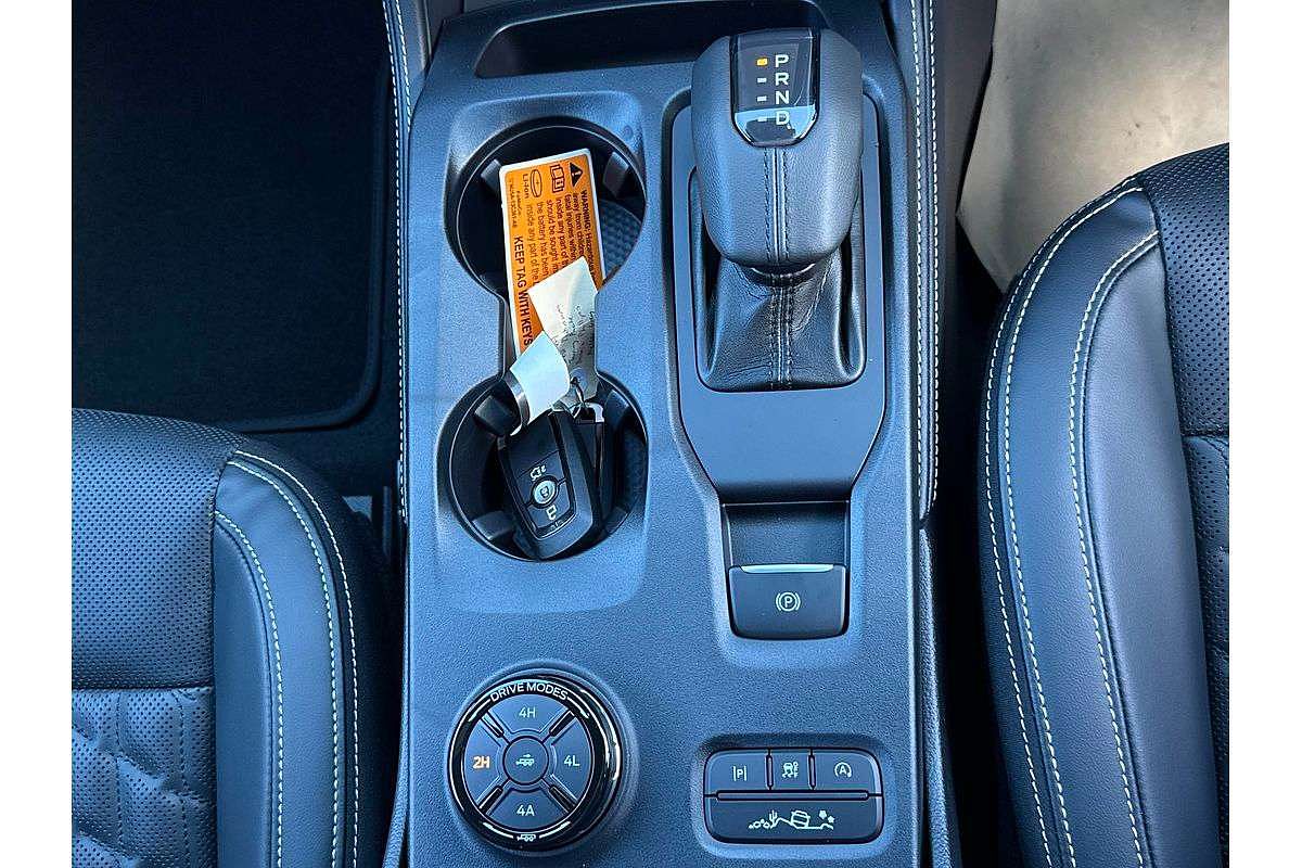 2025 Ford Everest Platinum 3.0L