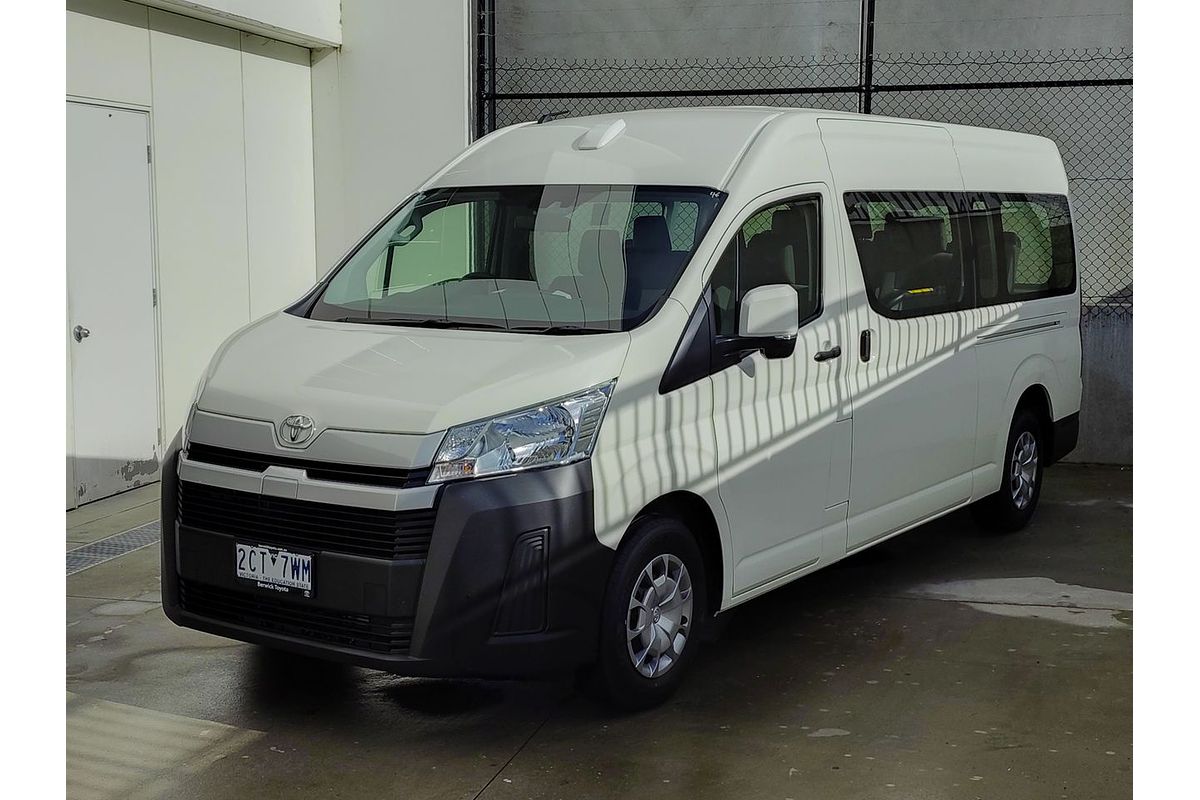2025 Toyota Hiace Commuter GDH322R
