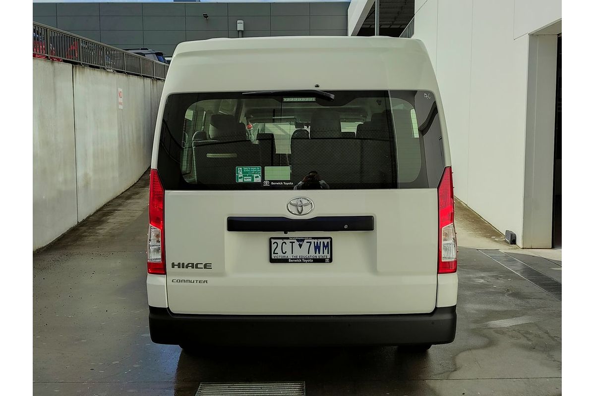 2025 Toyota Hiace Commuter GDH322R