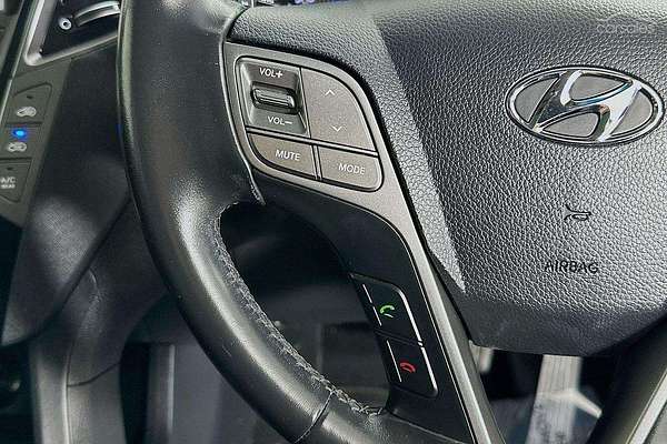 2016 Hyundai Santa Fe Highlander DM3 Series II