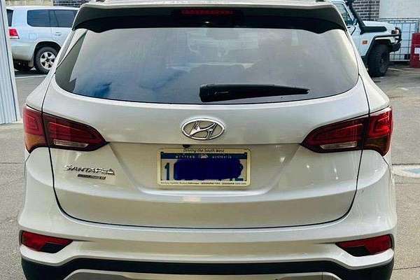2016 Hyundai Santa Fe Highlander DM3 Series II