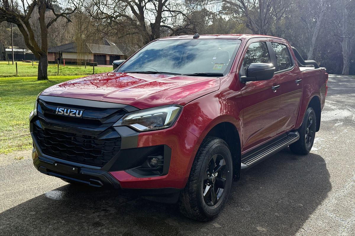 2025 Isuzu D-MAX X-RIDER 4X4