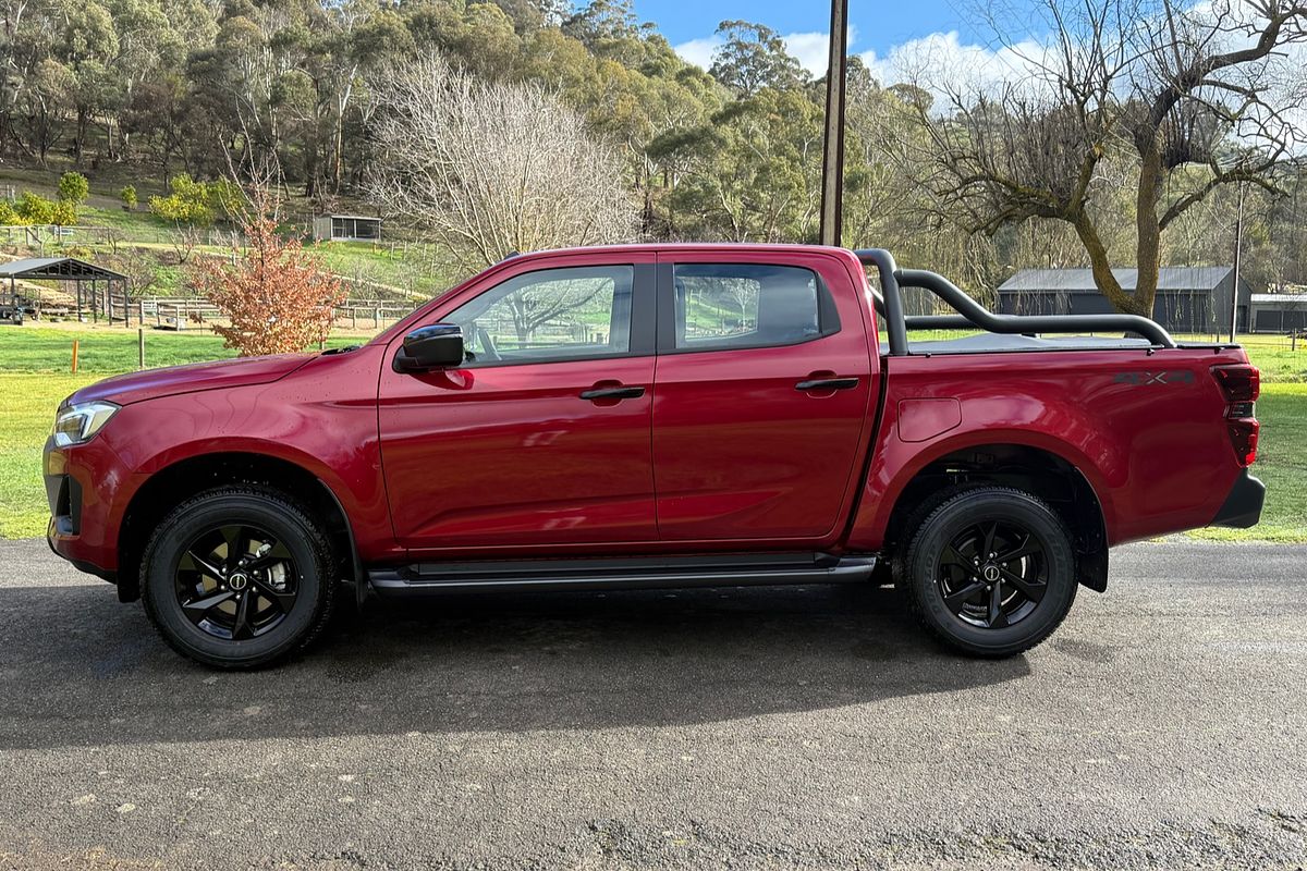 2025 Isuzu D-MAX X-RIDER 4X4