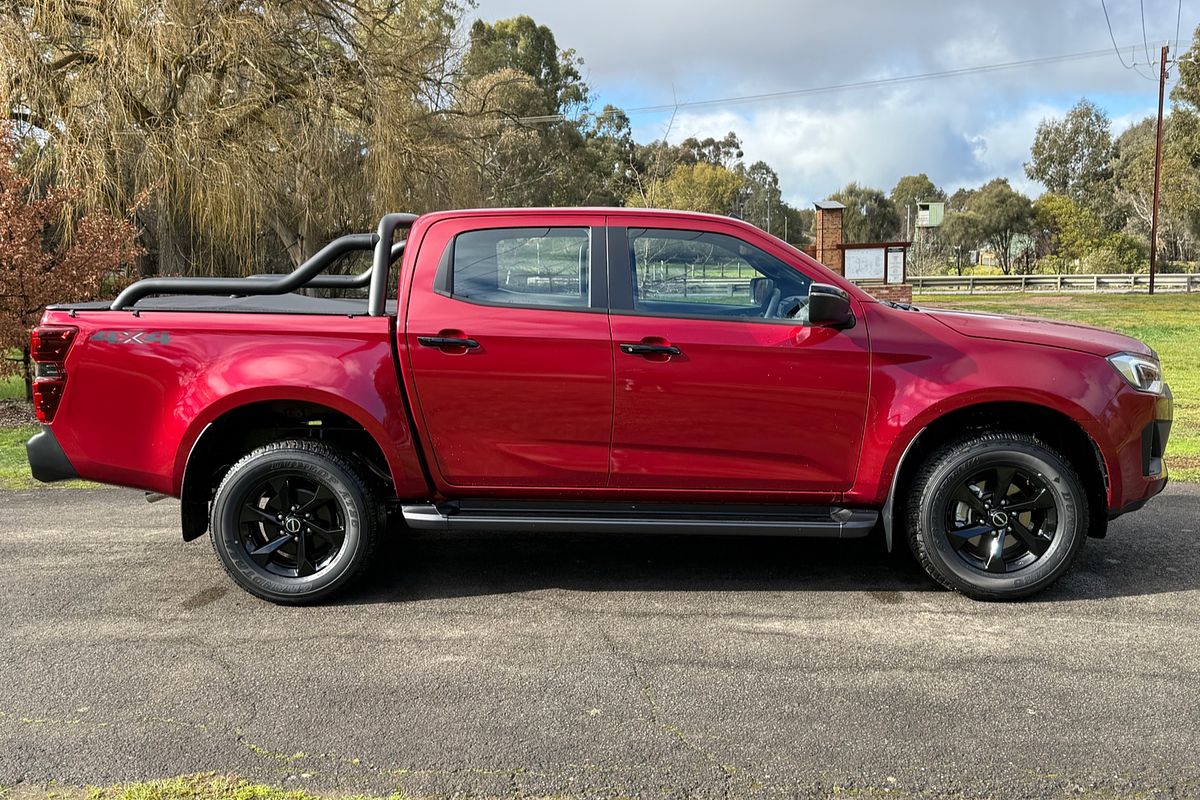 2025 Isuzu D-MAX X-RIDER 4X4