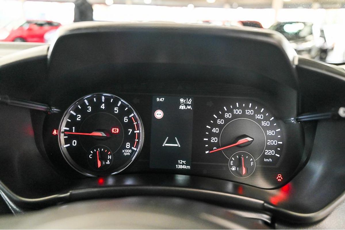 2024 Suzuki Swift Hybrid UZ