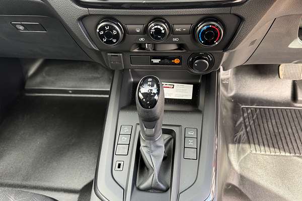 2025 Isuzu D-MAX X-RIDER 4X4