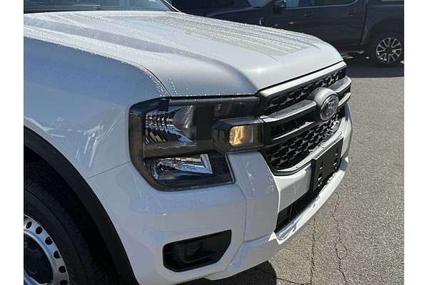 2025 Ford Ranger XL 4X4 2.0L