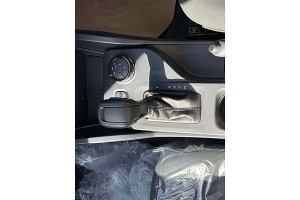 2025 Ford Ranger XL 4X4 2.0L