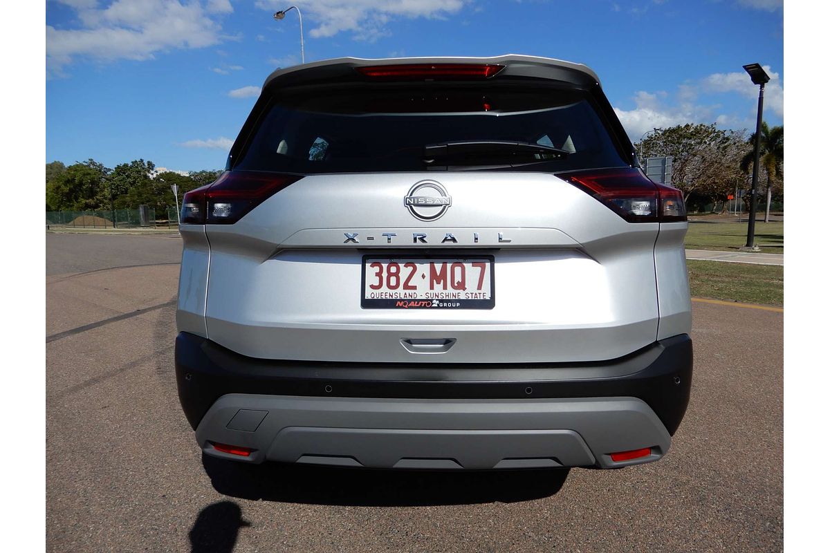 2025 Nissan X-TRAIL ST T33