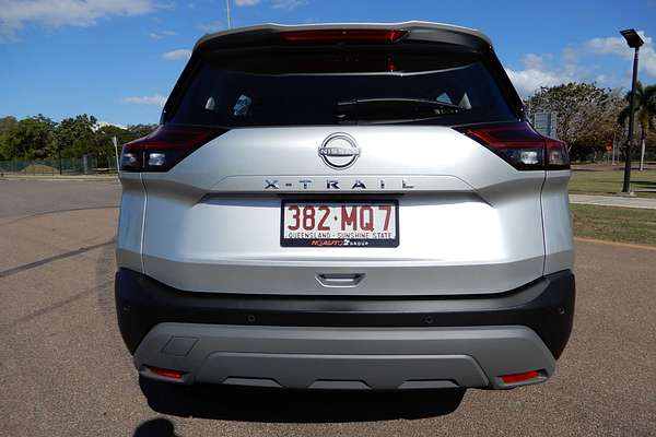 2025 Nissan X-TRAIL ST T33