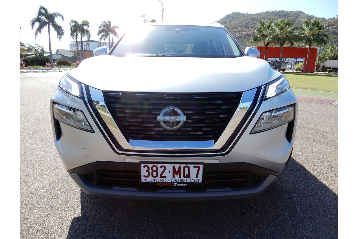 2025 Nissan X-TRAIL ST T33