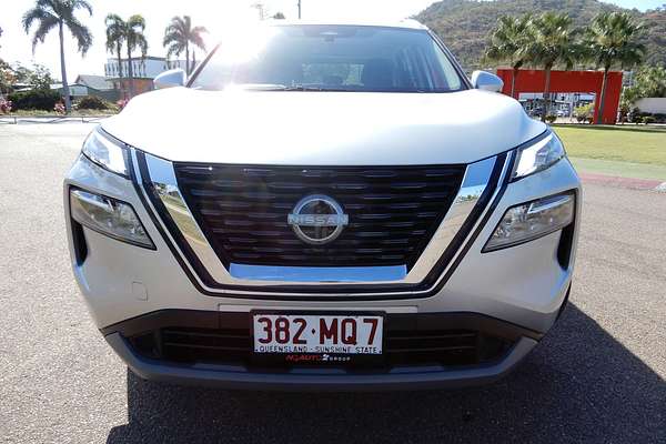 2025 Nissan X-TRAIL ST T33