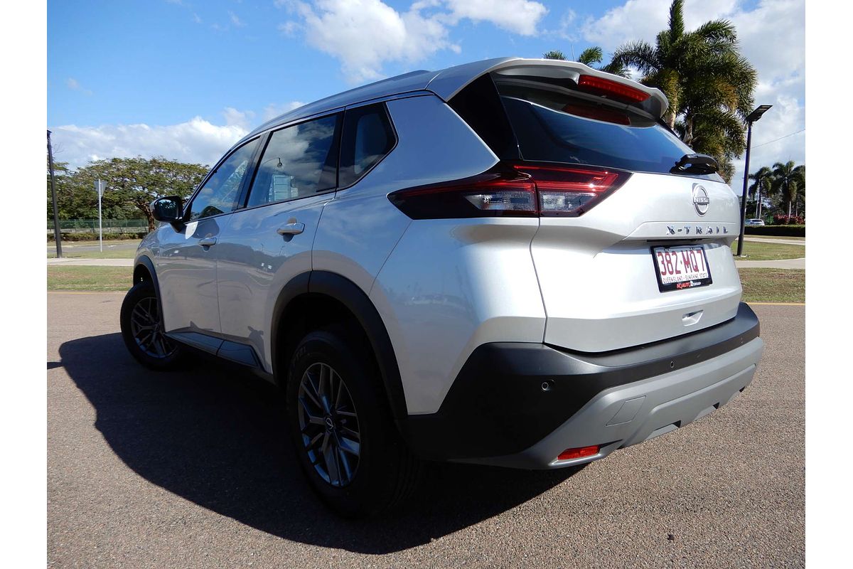 2025 Nissan X-TRAIL ST T33