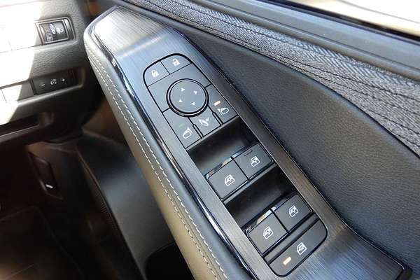 2025 Nissan X-TRAIL ST T33